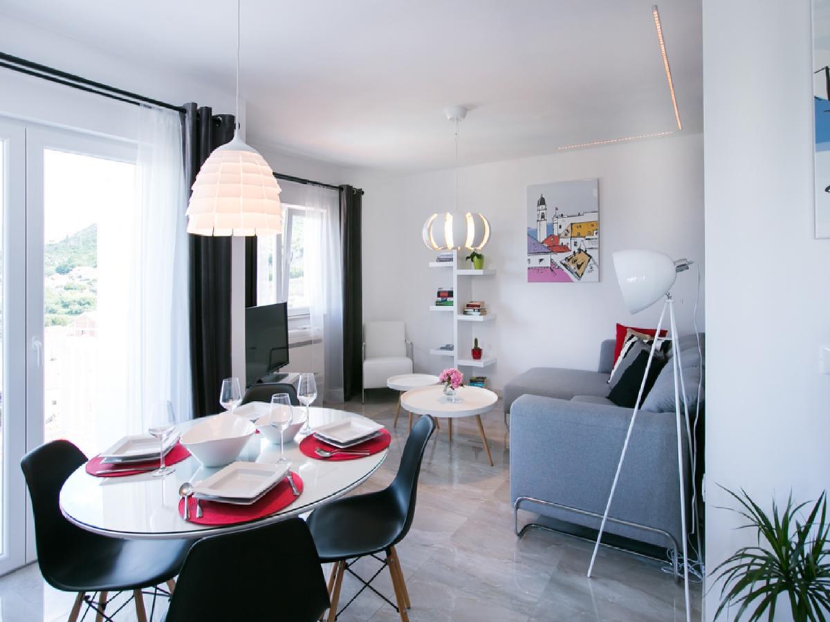 Apartments Carol Royal Кавтат Екстериор снимка
