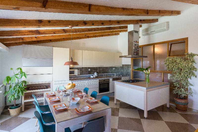 Apartments Carol Royal Кавтат Екстериор снимка